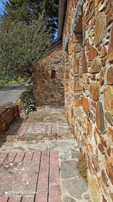Charmante Petite Maison De Pecheur - Proche Ile De Brehat Et Gr34 Lezardrieux Luaran gambar